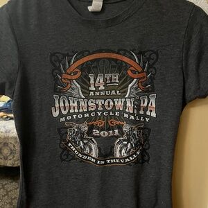 Womens Motorcycle themed t-shirt 🌺